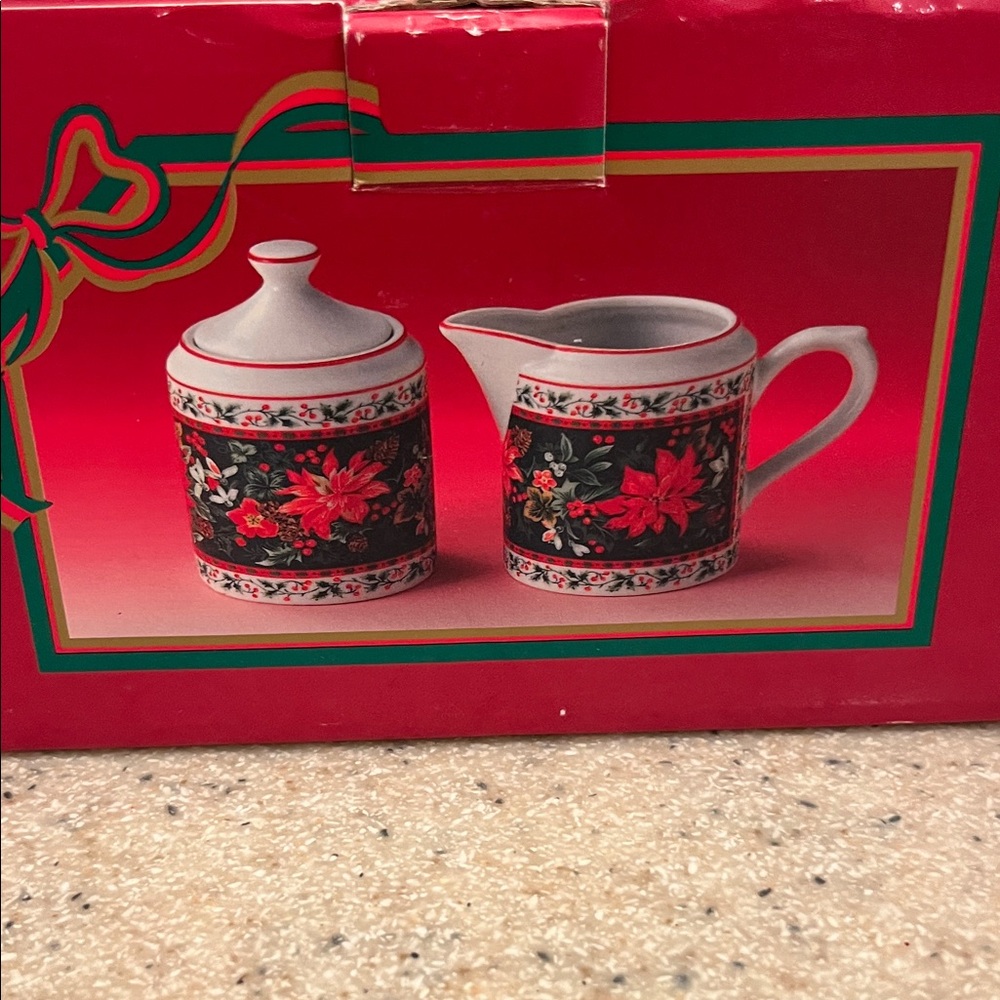 Holiday Poinsettia Vintage Sugar & Creamer Serveware Set - Picture 2 of 7